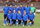 La squadra scesa in campo a Pontedera; sullo sfondo gli ultras azzurri (empolifc.com)